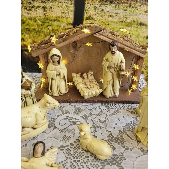 Vintage Made In Korea Nativity Set 11 Piece - Picture 5 of 5